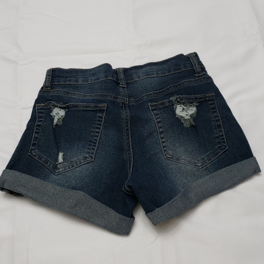 Blue jean shorts - Picture 3 of 4